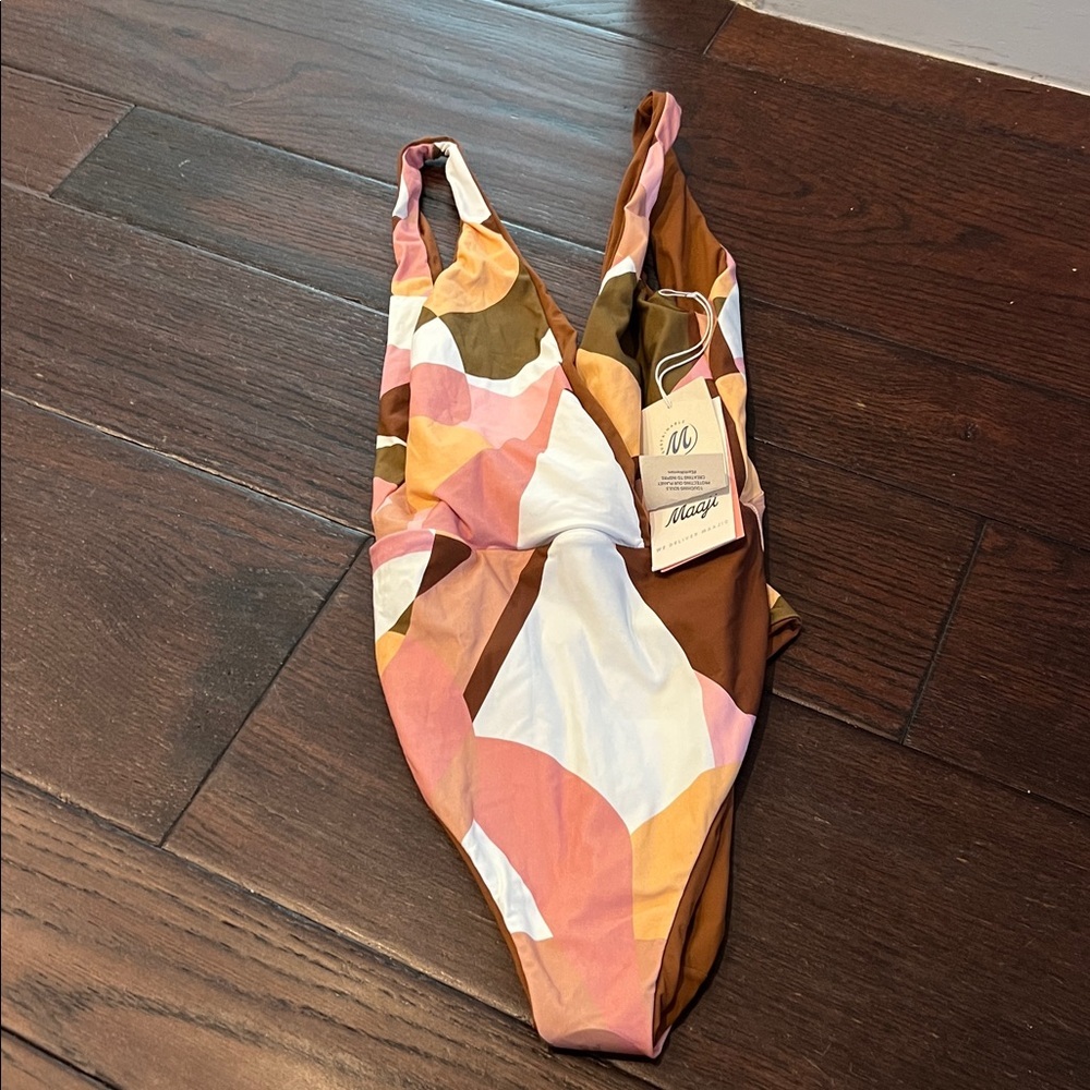 Maaji reversable Brown and multicolor One Piece Swimsuit - Picture 5 of 5
